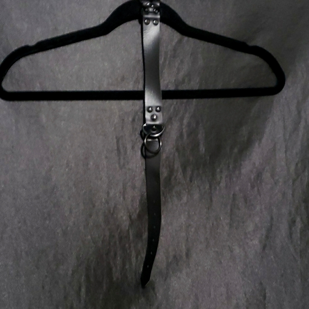 Faux leather choker
